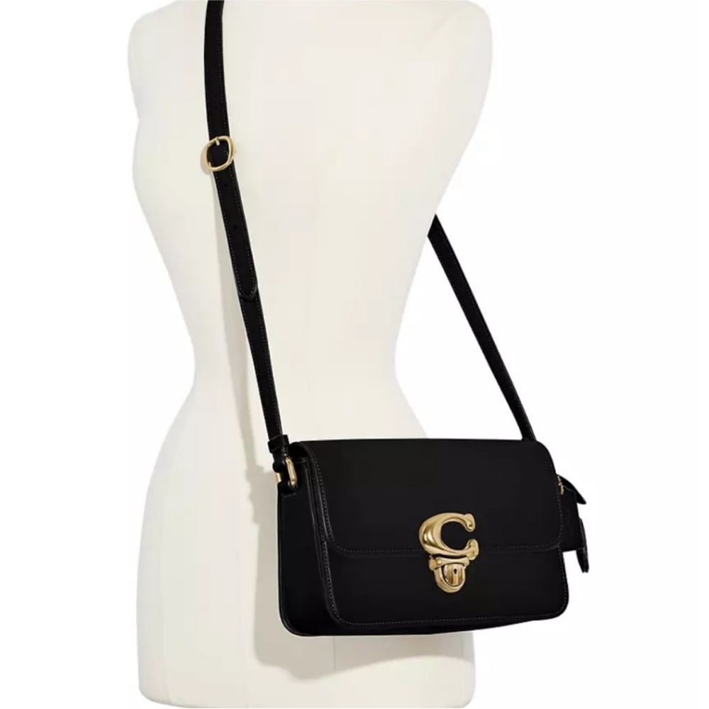 Coach Black Leather Tabby Shoulder Bag with Gold Hardware - Picture 2 of 12